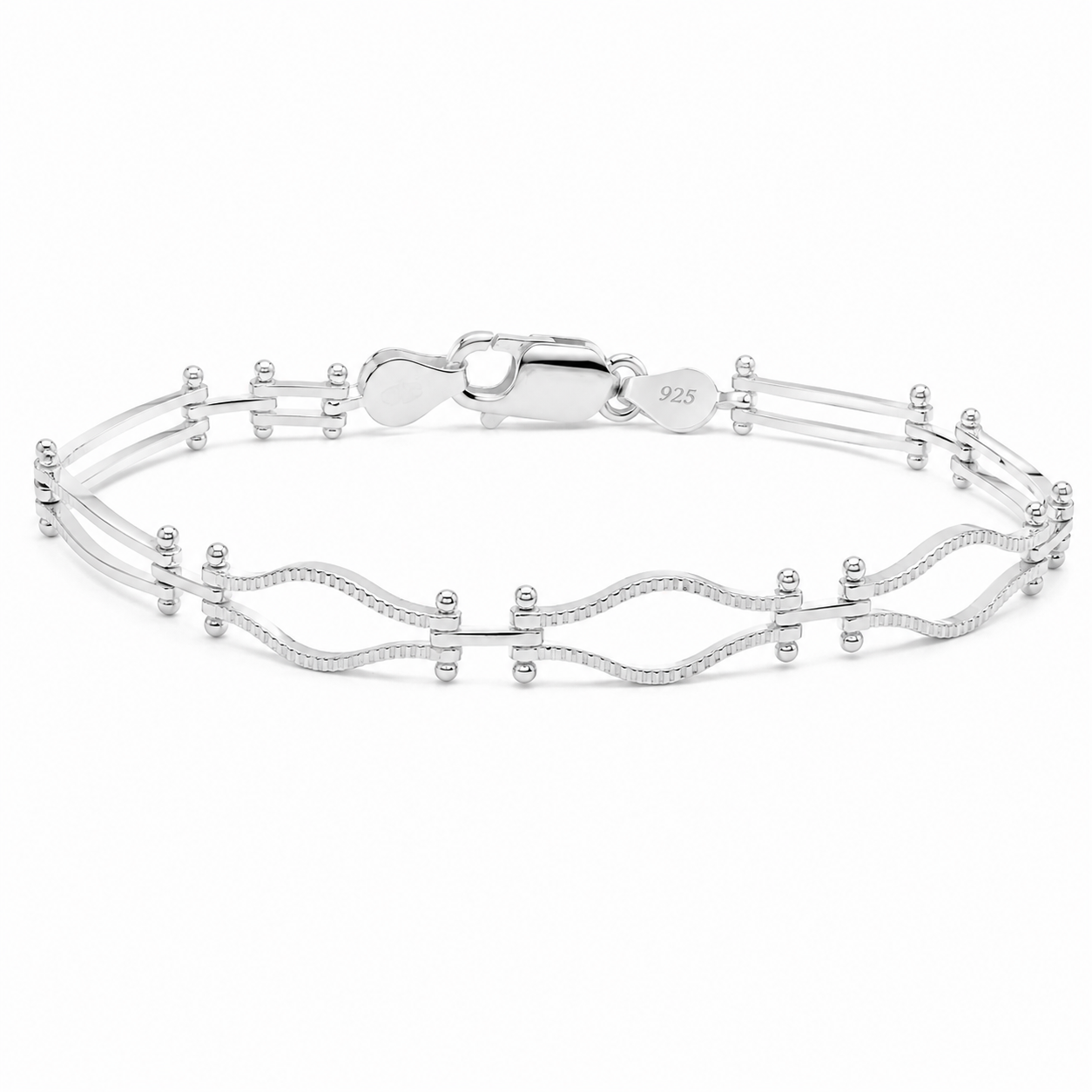 Sterling Silver Diamond Cut Link Bracelet