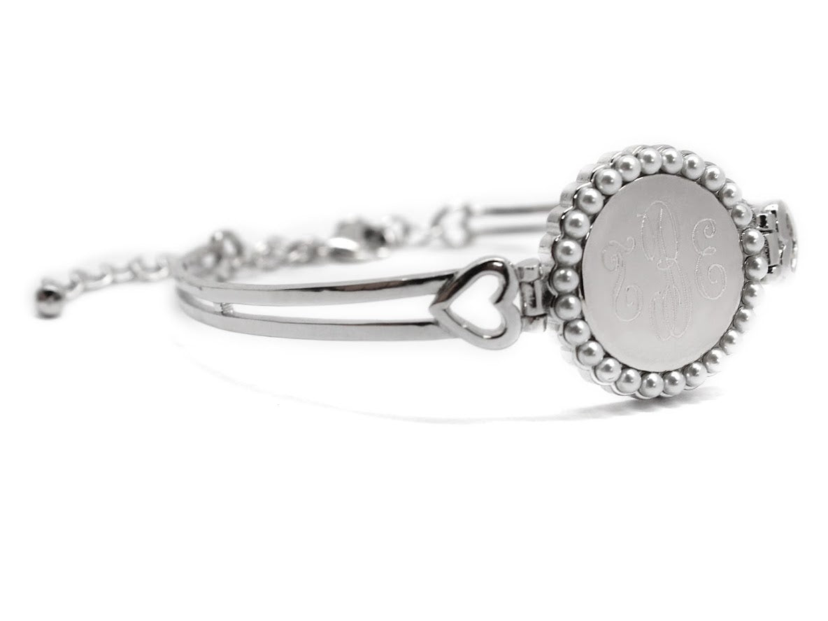Elegant Engravable White Copper Circle Bracelet With Pearl around with  Princess Hearts on each side - Atlanta Jewelers Supply